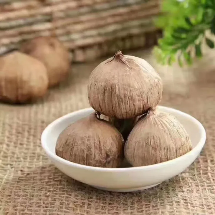 Črni česen, obogaten s selenom